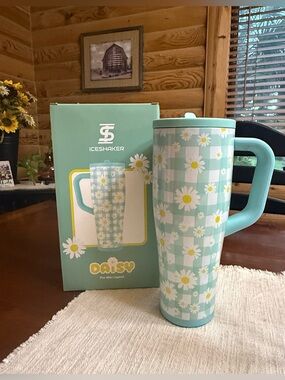 DAISY IceShaker Legend 40oz Shaker / Tumbler • LEAKPROOF